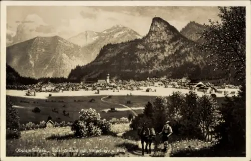 Ak Oberammergau in Oberbayern,  Totalansicht, Notgebirge, Kofel, Landschaft, Berge