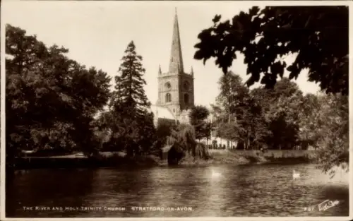PC Stratford upon Avon Warwickshire England, River, Holy Trinity Church