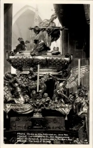 Ak Hradčany Hradschin Praha Prag Tschechien, Grabmal von St. Johannes Nepomuk, Engel, Kerzen, Pra