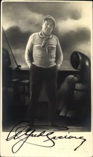 Foto Ak Schauspieler Alfred ?, Wien, Standportrait, Autogramm