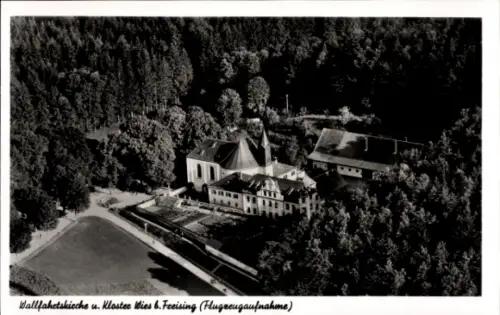 Ak Freising in Oberbayern, Wallfahrtskirche und Kloster Wies,  Flugaufnahme