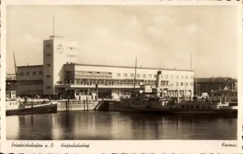 Ak Friedrichshafen am Bodensee, Hafenbahnhof, Dampfer
