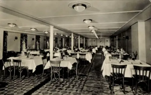 Ak Motorschiff Milwaukee, Speisesaal Touristenklasse, HAPAG, Innenansicht, Dampfschiff