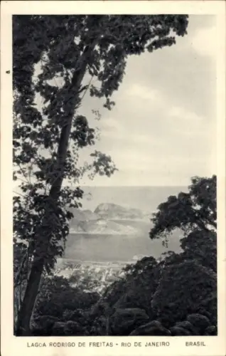 Ak Rio de Janeiro Brasilien, Landschaft mit Lagoa Rodrigo de Freitas,  Brasilien