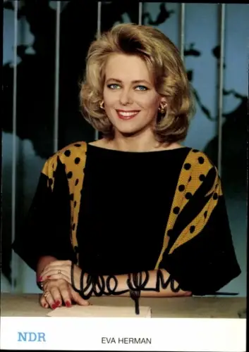 Ak Fernsehmoderatorin Eva Herman, NDR, Autogramm