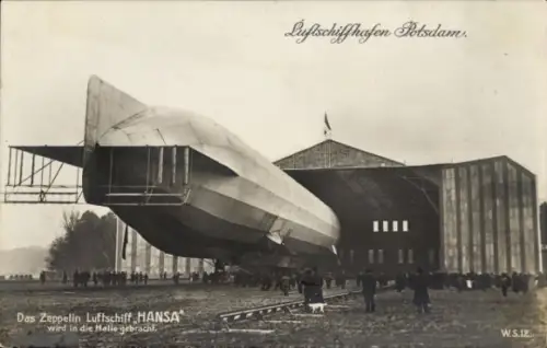 Ak Potsdam, Luftschiffhafen, Zeppelin Luftschiff LZ 13 Hansa, Luftschiffhalle