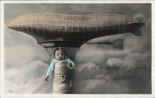 Ak Französisches Militär-Luftschiff La Patrie, Kleinkind