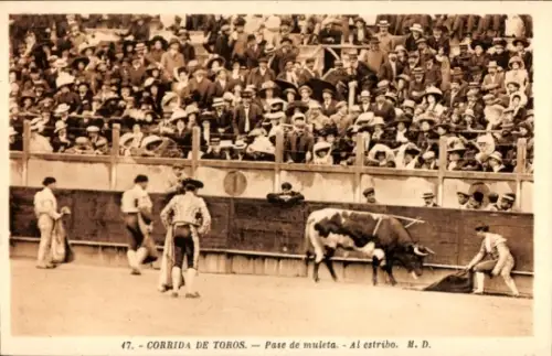 Ak Stierkampf, Zum Steigbügel