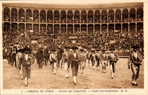 Ak-Stierkampf, Paseo des Cuadrillas