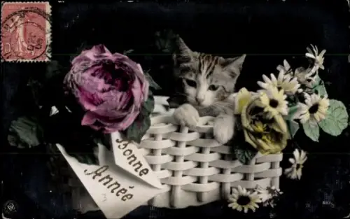 Ak Glückwunsch Neujahr, Katze, Korb, Blumen