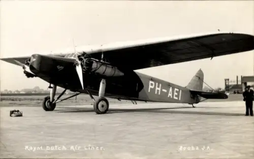 Ak Flugzeug PH-AEI, Royal Dutch Airliner