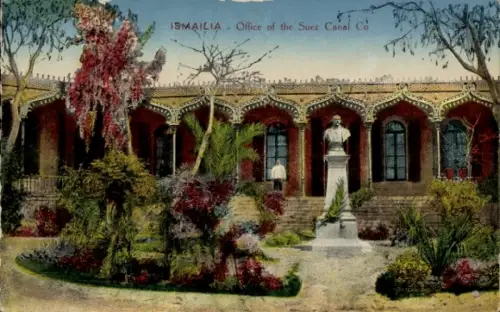 Ak Ismailia Ägypten,  Büro des Suezkanals, Statue, Blumen, Bäume