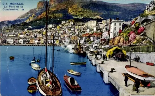 Ak Monaco, Hafenansicht, Boote, bunte Häuser,  Berge im Hintergrund