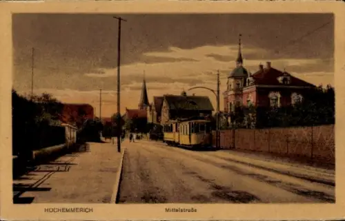 Ak Hochemmerich Duisburg im Ruhrgebiet,  Mittelstraße, Straßenbahn, Häuser, Bäume