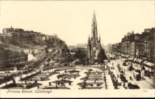 Ak Edinburgh Schottland, Princes Street,   Ansicht, viele Pferdekutschen, Parkanlagen