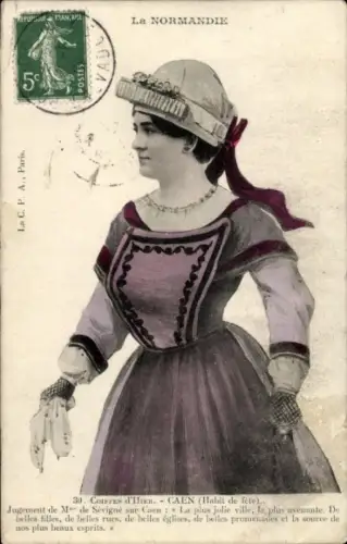 CPA La Normandie, Coiffes d'Hier, Caen, Frau in normannischer Tracht