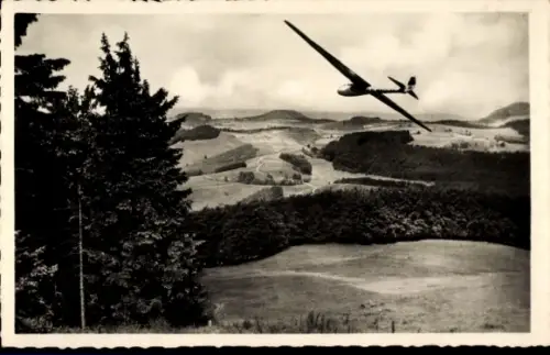 Ak Gersfeld in der Rhön Hessen, Wasserkuppe, Segelflugzeug