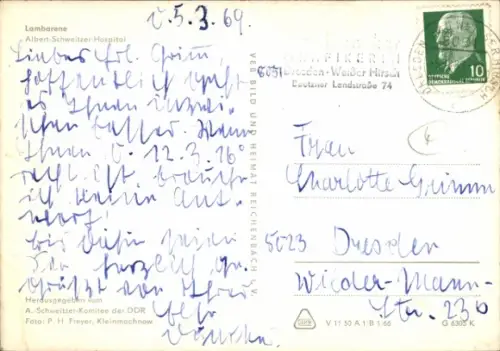 Ak Lambarene Gabun, Menschen auf der Straße, Wäsche auf Leinen, Albert-Schweitzer-Hospital