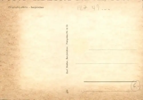 Ak Bergkirchen Oberbayern, Luftaufnahme von  viele Häuser, ländliche Umgebung