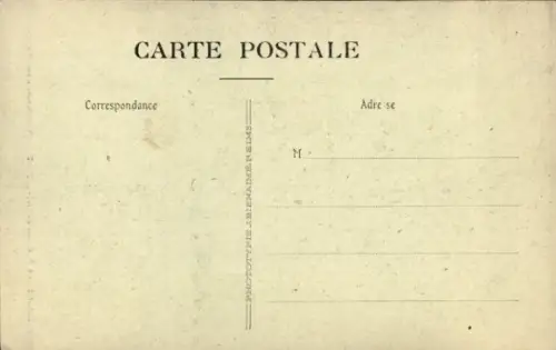 CPA Missions des PP du Saint Esprit, Installation d'un Clocher