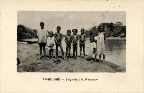 CPA Ambilobe, Baignade à la Mahavavy