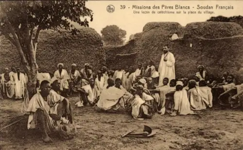 CPA Missions des Pères Blancs, Soudan Français, Une leçon de catéchisme sur la place du village