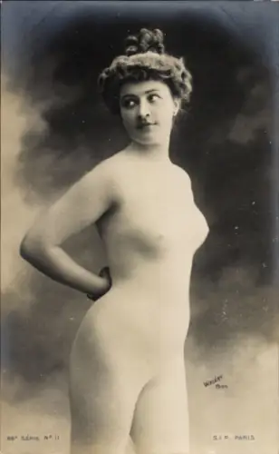 Ak Nackte Frau, Frauenakt, Erotik, Busen, Beine
