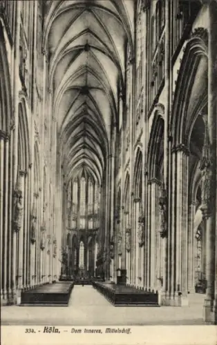 Ak Köln am Rhein, Kölner Dom, Innenansicht, Mittelschiff