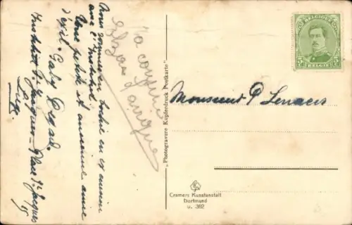 Ak Aachen, Brunnen auf dem Kaiserplatz,  Menschen, Bäume, Straßenbahn