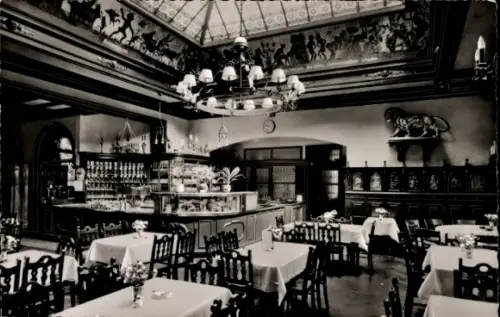 Ak Heidelberg am Neckar, Restaurant Perkeo,  Einrichtung, Tische mit Blumen, Barbereich