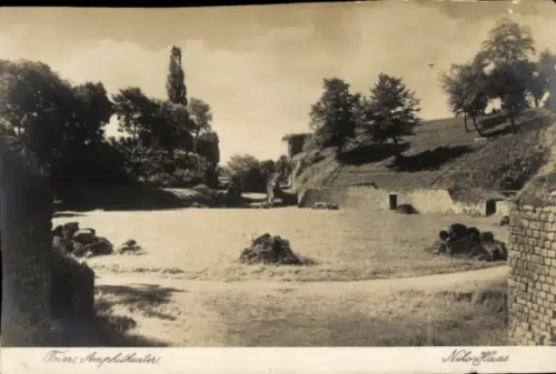 Ak Trier an der Mosel, Amphitheater,  Niko Haas,  Ruinen