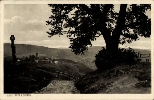 Ak Kyllburg in der Eifel,  Eifel, Blick von der Linde, Landschaft, Baum, Kreuz