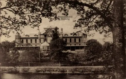 Ak Ronneby Schweden, Brunnshotellet,  Gebäude, Bäume, Wasser