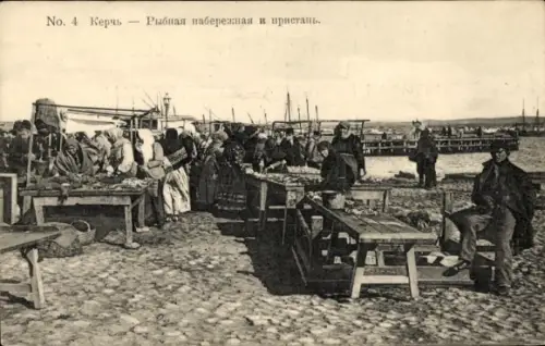Ak Kertsch Krim Ukraine, Fischmarkt im Hafen