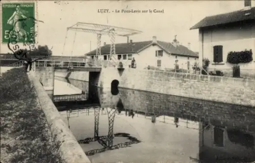 Ak Luzy sur Marne Haute-Marne, Le Pont-Lévis sur le Canal