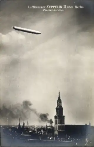 Ak Berlin Mitte, Luftkreuzer Zeppelin ZIII über der Stadt, Marienkirche, 29. August 1909