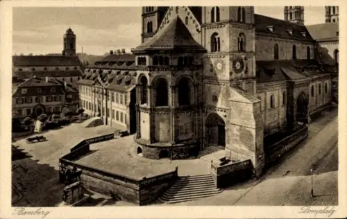 Ak Bamberg in Oberfranken,  Domplatz,  Architektur, Kupfertiefdruck