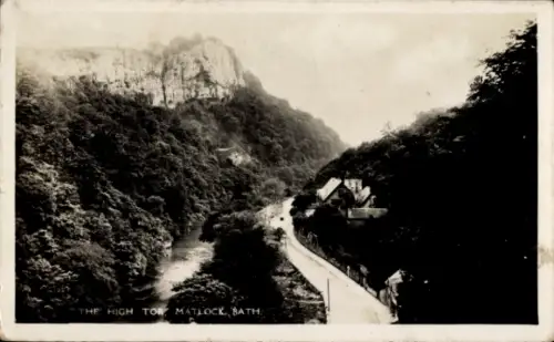 Ak Matlock Bath Derbyshire England, Hochtor,  Fluss, Bäume, Straße
