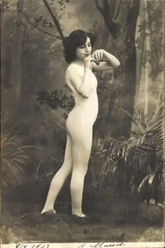 Ak Nackte Frau, Frauenakt, Erotik, Wald