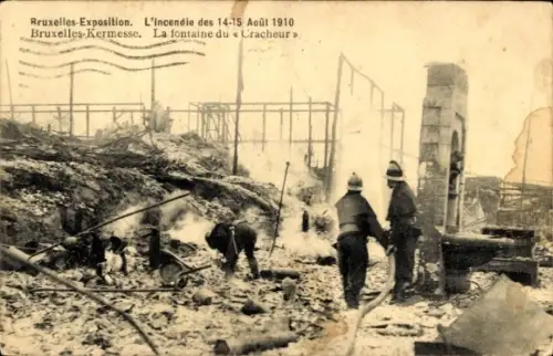 Ak Brüssel, Expo 1910, L'Incendie 1910, Kermesse, Fontaine du Cracheur