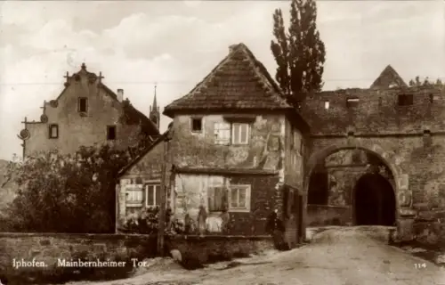 Ak Iphofen in Unterfranken,  Mainbernheimer Tor,  Gebäude, 