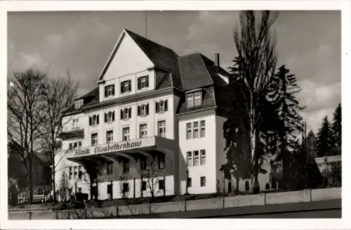 Ak Ulm an der Donau, Klinik Elisabethenhaus, Totalansicht, Vorderseite, Dr. Syring