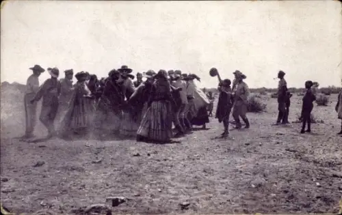 Ak Namibia Deutsch Südwest Afrika, Hottentotten beim Riet-Tanz