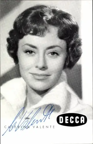 Autogrammkarte Sängerin und Tänzerin Caterina Valente, Portrait, Autogramm