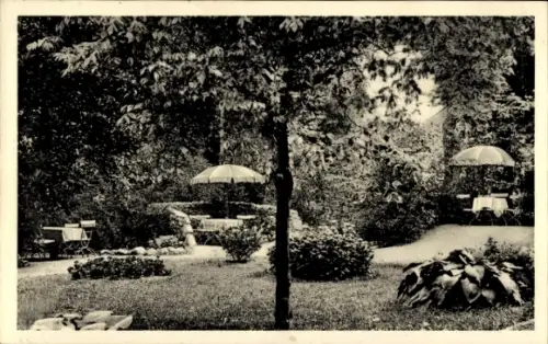 Ak Etzhorn Oldenburg in Oldenburg, Garten, Sonnenschirme