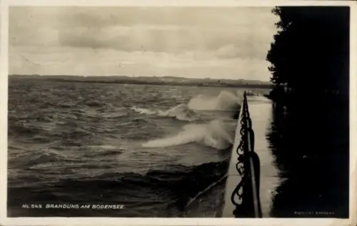 Ak Bregenz am Bodensee Vorarlberg, Brandung am Bodensee