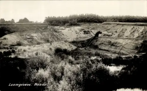 Ak Neede Berkelland Gelderland, Leem-Steinbruch