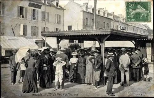Ak Luc sur Mer Calvados, La Pierre a Poissons