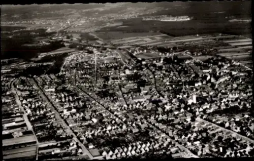 Ak Pfungstadt Hessen, Luftaufnahme von  Hessen, Wohngebiete, Felder, Straßen