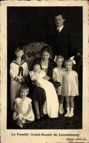 Ak Die Großherzogliche Familie von Luxemburg